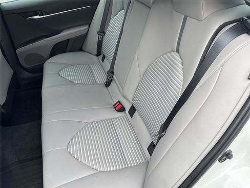 Used 2024 Toyota Camry SE FWD image 29