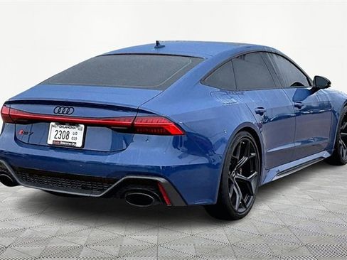 Used 2024 Audi RS 7 Performance w/ Matte Carbon Package image 2