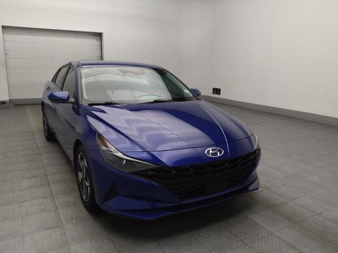 Used 2023 Hyundai Elantra SEL w/ Convenience Package FWD image 13