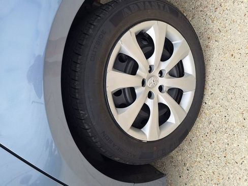 Used 2024 Toyota Corolla LE image 24