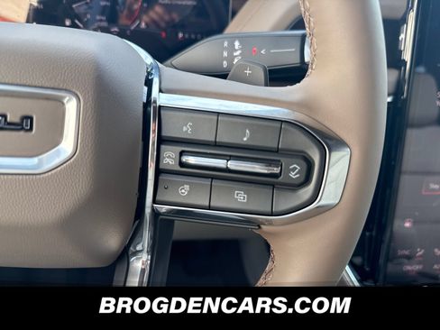 New 2026 GMC Yukon Denali AWD/4WD image 6