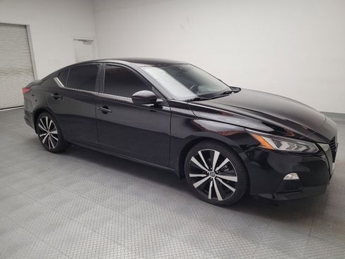 Used 2021 Nissan Altima 2.5 SR image 11