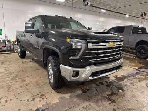 New 2026 Chevrolet Silverado 2500 LTZ w/ LTZ Convenience Package image 2
