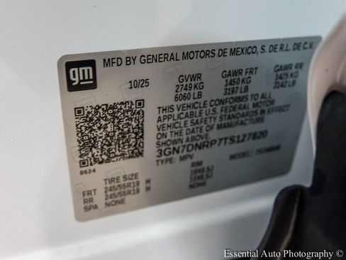 New 2026 Chevrolet Equinox EV LT image 22