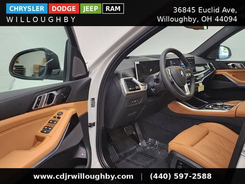 Used 2026 BMW X5 xDrive50e w/ Climate Comfort Package AWD/4WD image 13