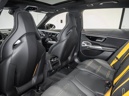 Used 2026 Mercedes-Benz E 53 AMG 4MATIC Sedan image 22