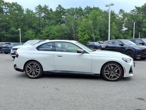 Used 2022 BMW M240i xDrive Coupe AWD/4WD image 4