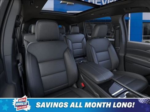 New 2026 Chevrolet Traverse LT w/ Sun and Wheel Package AWD/4WD image 16