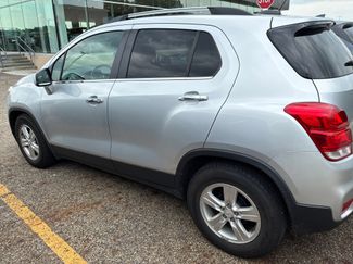 Used 2019 Chevrolet Trax LT w/ LT Convenience Package FWD video 3