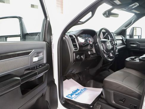 Used 2023 RAM 2500 Big Horn w/ Level 1 Equipment Group image 3