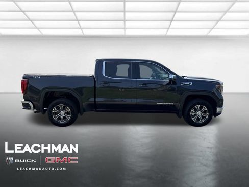 Used 2023 GMC Sierra 1500 SLE AWD/4WD image 9