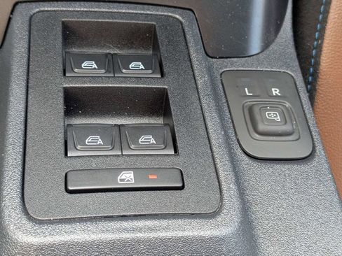 Certified 2024 Ford Bronco Outer Banks AWD/4WD image 26