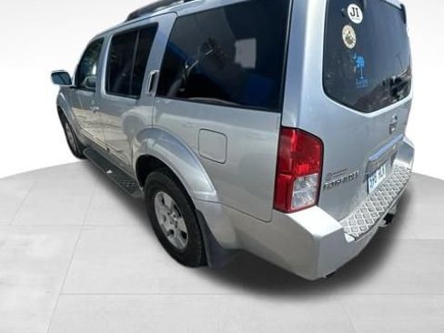 Used 2007 Nissan Pathfinder SE w/ Se Comfort Pkg RWD image 5