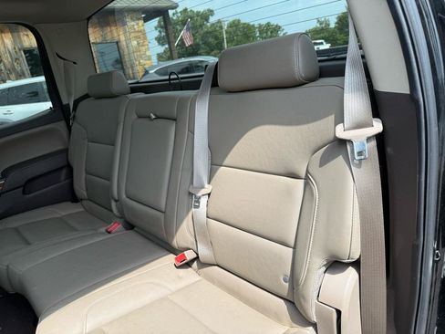 Used 2016 GMC Sierra 1500 SLT w/ SLT Premium Package AWD/4WD image 9