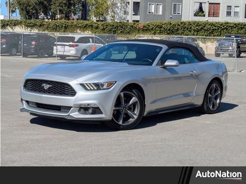 Used 2015 Ford Mustang Convertible w/ Equipment Group 051A image 1