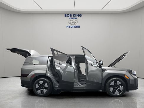 New 2026 Hyundai Santa Fe SE FWD image 23