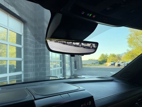 Used 2025 GMC Yukon Denali Ultimate image 46