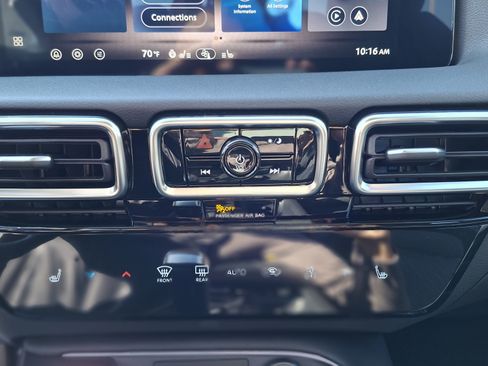 New 2026 Nissan Sentra SV image 10