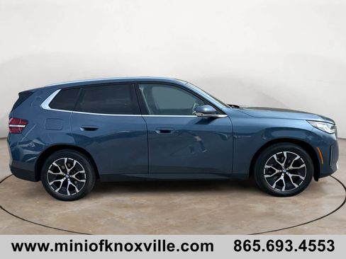 Used 2025 BMW X3 xDrive30i w/ Premium Package AWD/4WD image 4