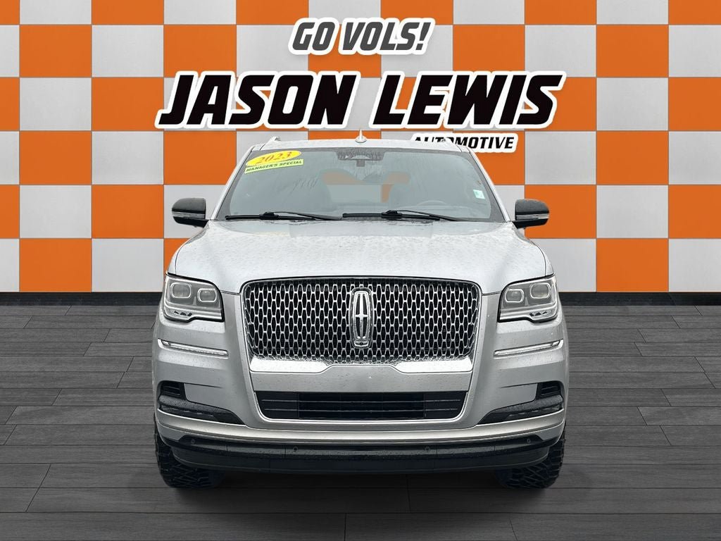 Used 2023 Lincoln Navigator Reserve AWD/4WD image 8
