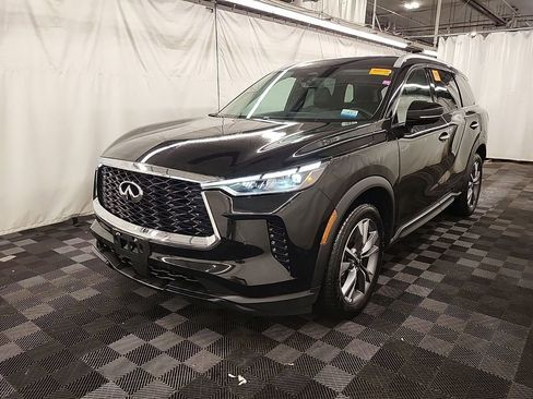 Used 2024 INFINITI QX60 Luxe AWD/4WD image 2
