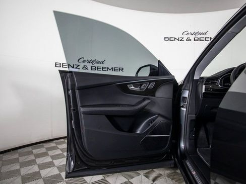 Used 2023 Audi Q8 Prestige image 17