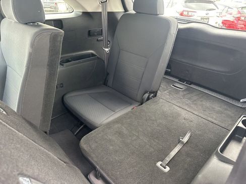 Used 2019 Kia Sorento LX image 30