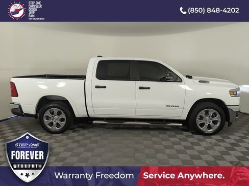 Used 2025 RAM 1500 Big Horn RWD image 7