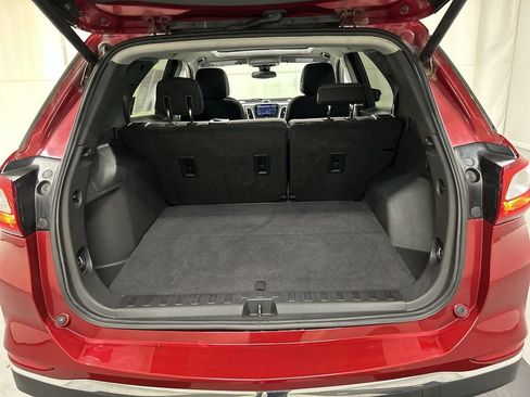 Used 2020 Chevrolet Equinox LT image 23
