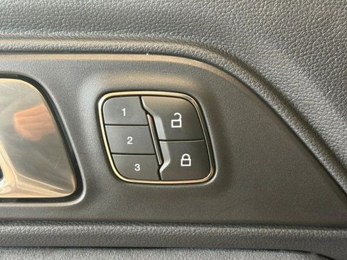 Certified 2020 Ford Mustang Shelby GT350 w/ Technology Package image 19