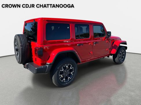 New 2026 Jeep Wrangler Unlimited Sahara w/ Safety Group AWD/4WD image 4