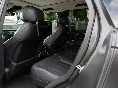 Used 2023 Land Rover Range Rover SE AWD/4WD image 55