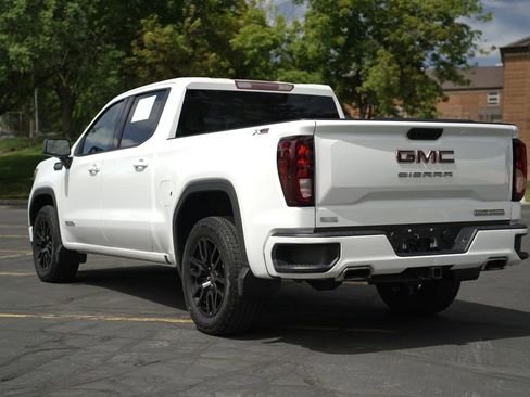 Used 2024 GMC Sierra 1500 Elevation w/ X31 Off-Road Package AWD/4WD image 3