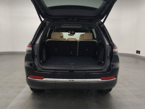 Used 2022 Jeep Grand Cherokee Limited 4xe image 29