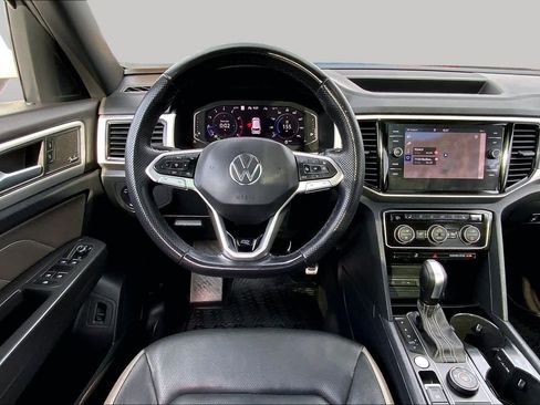 Used 2023 Volkswagen Atlas Cross Sport SEL Premium R-Line AWD/4WD image 6