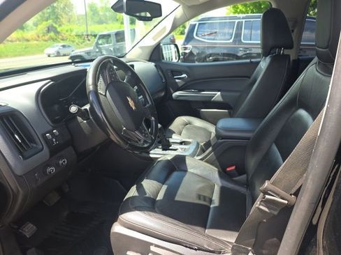 Used 2018 Chevrolet Colorado Z71 w/ Z71 Midnight Edition AWD/4WD image 5