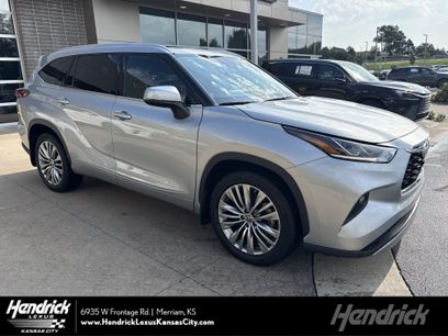 Used 2021 Toyota Highlander Platinum
