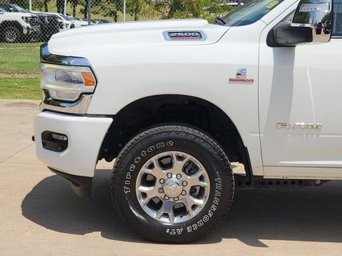 Used 2024 RAM 2500 Laramie AWD/4WD image 8
