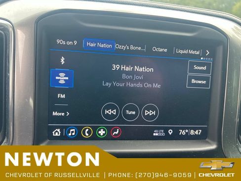 Used 2019 Chevrolet Silverado 1500 LT w/ All-Star Edition AWD/4WD image 4