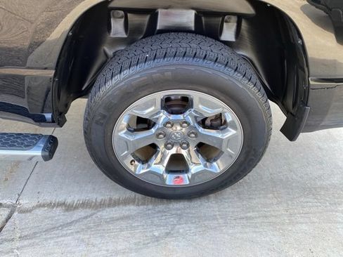 Used 2023 RAM 1500 Big Horn AWD/4WD image 13