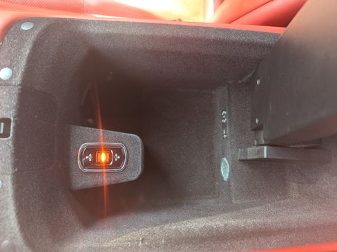 Used 2018 Rolls-Royce Dawn image 35