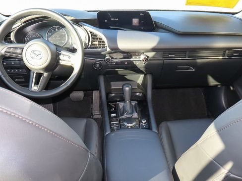 Used 2025 MAZDA MAZDA3 s image 11