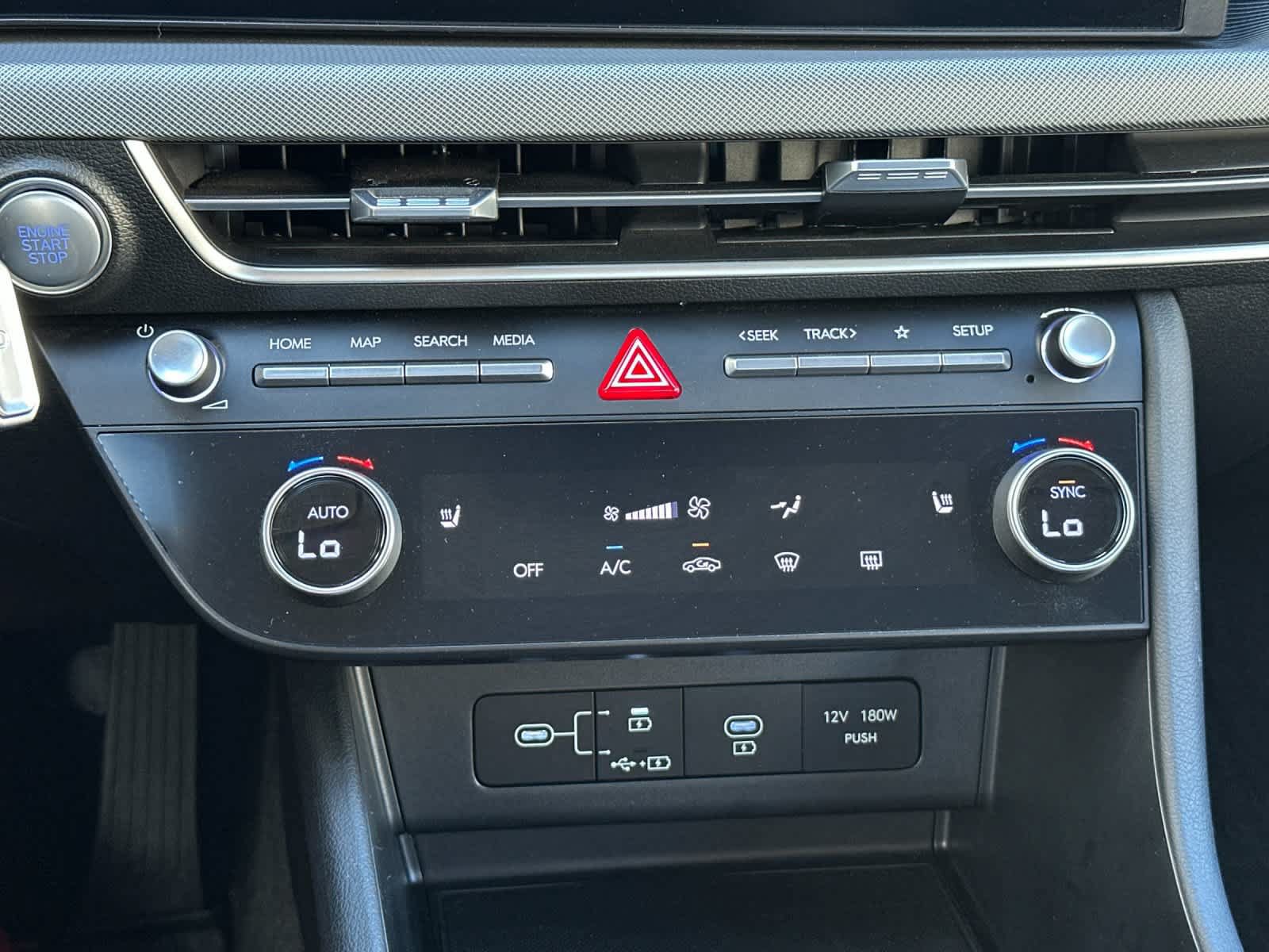 Used 2025 Hyundai Sonata SEL AWD/4WD image 19