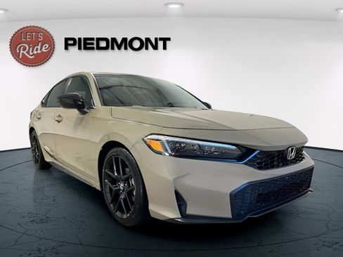 Used 2025 Honda Civic Sport image 1