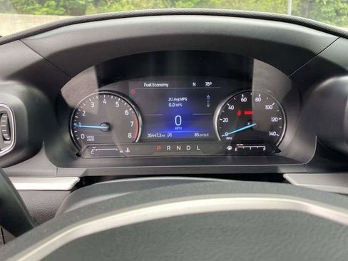 Used 2024 Ford Explorer XLT w/ Equipment Group 202A AWD/4WD image 25