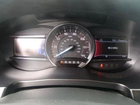 Used 2017 Ford Explorer Limited image 21