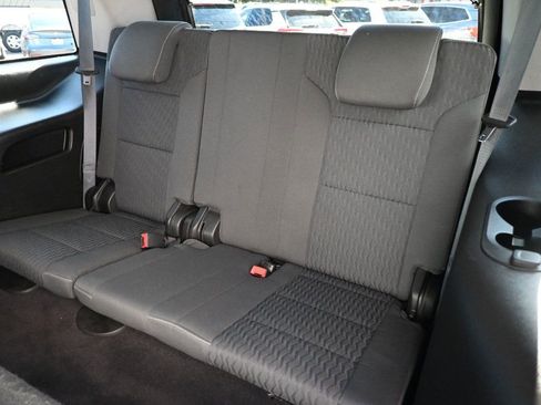 Used 2019 Chevrolet Tahoe LS image 14