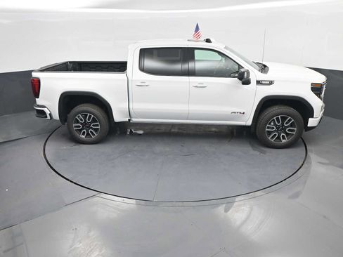 New 2026 GMC Sierra 1500 AT4 w/ AT4 Premium Package AWD/4WD image 34