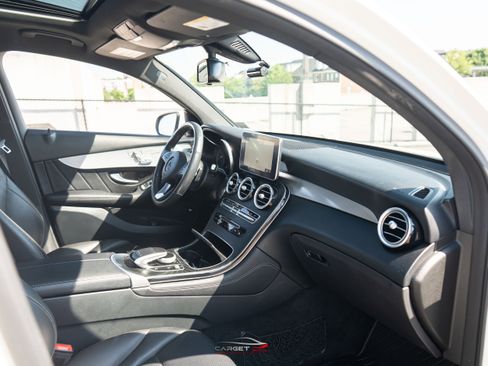 Used 2019 Mercedes-Benz GLC 300 4MATIC Coupe w/ AMG Line image 15