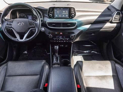 Used 2020 Hyundai Tucson Limited FWD image 11